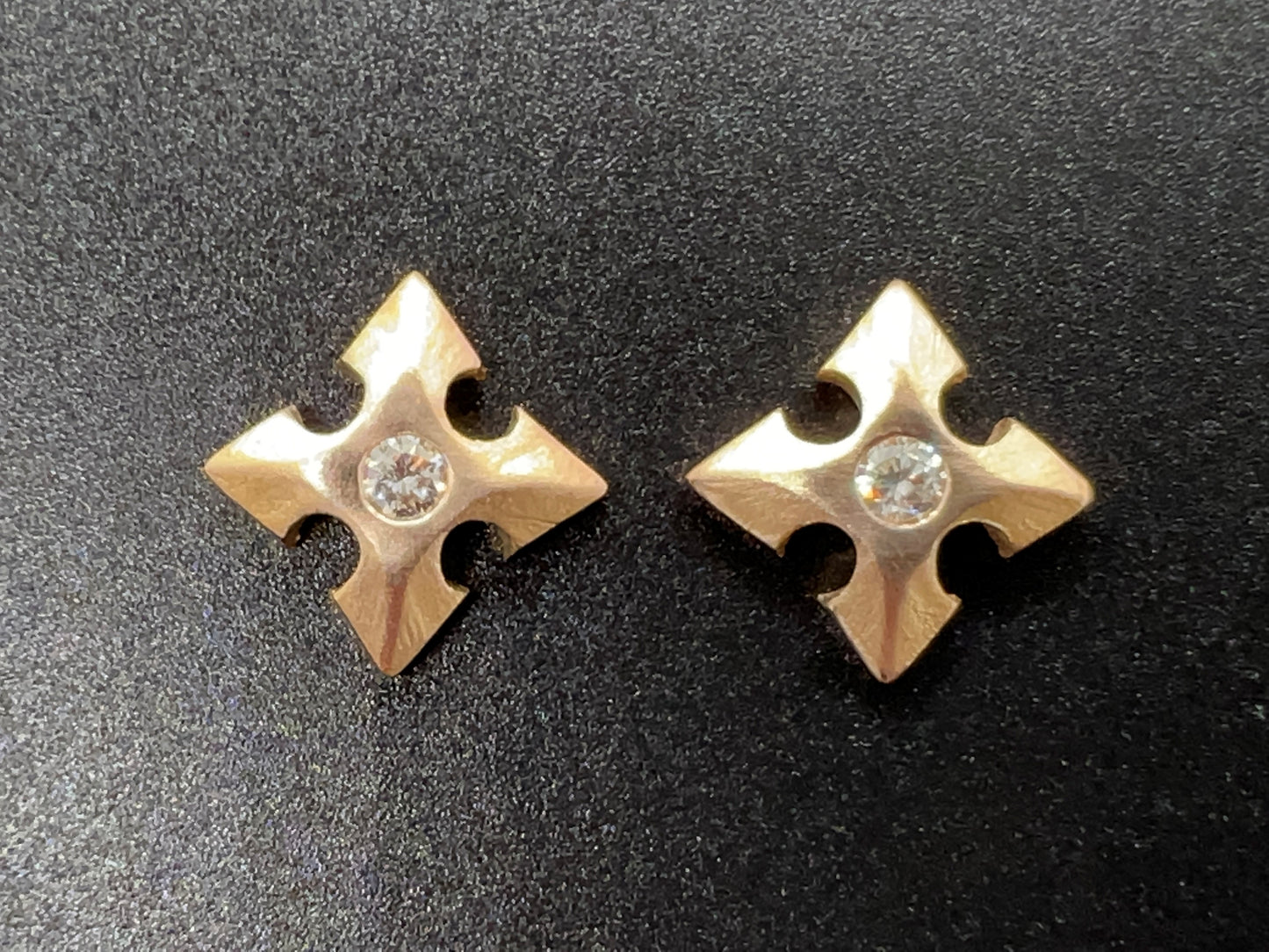 Diamond Cross Studs 18K