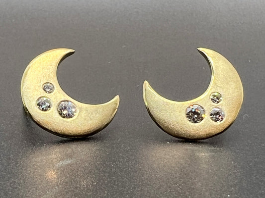 Diamond Moon Studs 18k